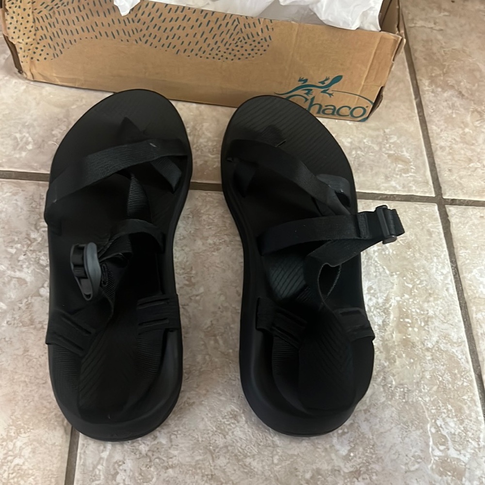Unworn Chaco Mens Z Boulder 2 Size 12
